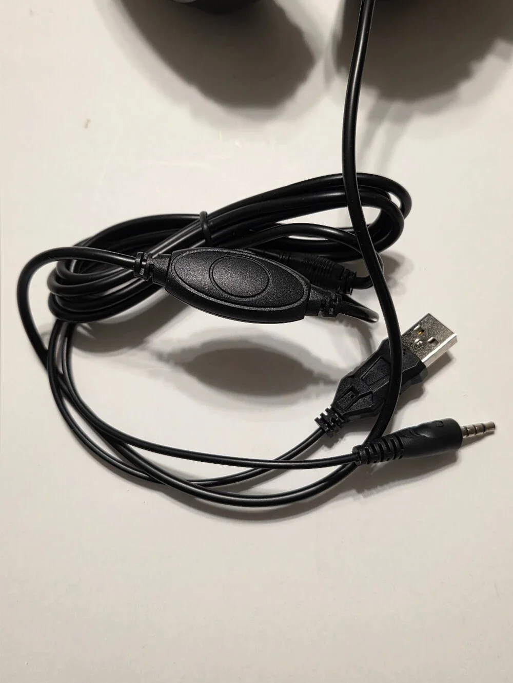 Gaming Headset Black Noise Canceling Microphone Video Game Tech Electronics Tool
